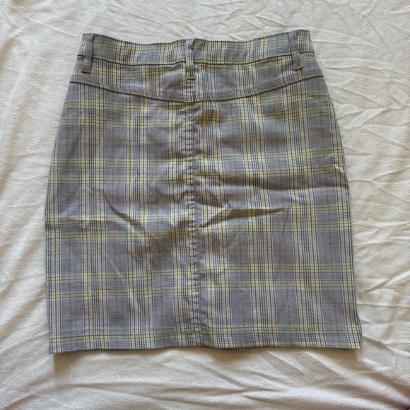 Dresses & Skirts - Classic Plaid Pencil Skirt in Gray and Yellow